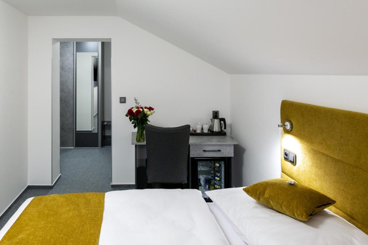 Wellness Hotel Edelweiss Liberec Exteriör bild