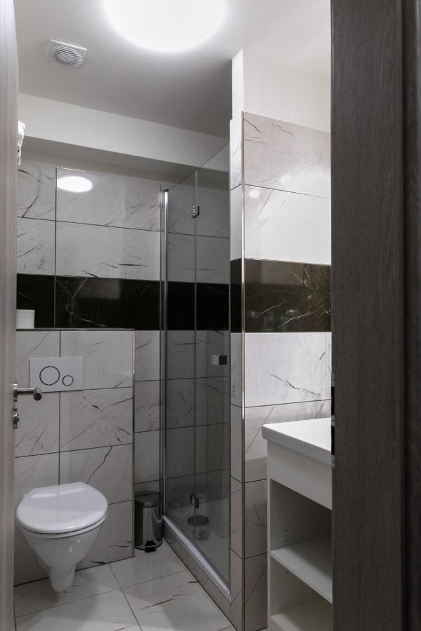 Wellness Hotel Edelweiss Liberec Exteriör bild